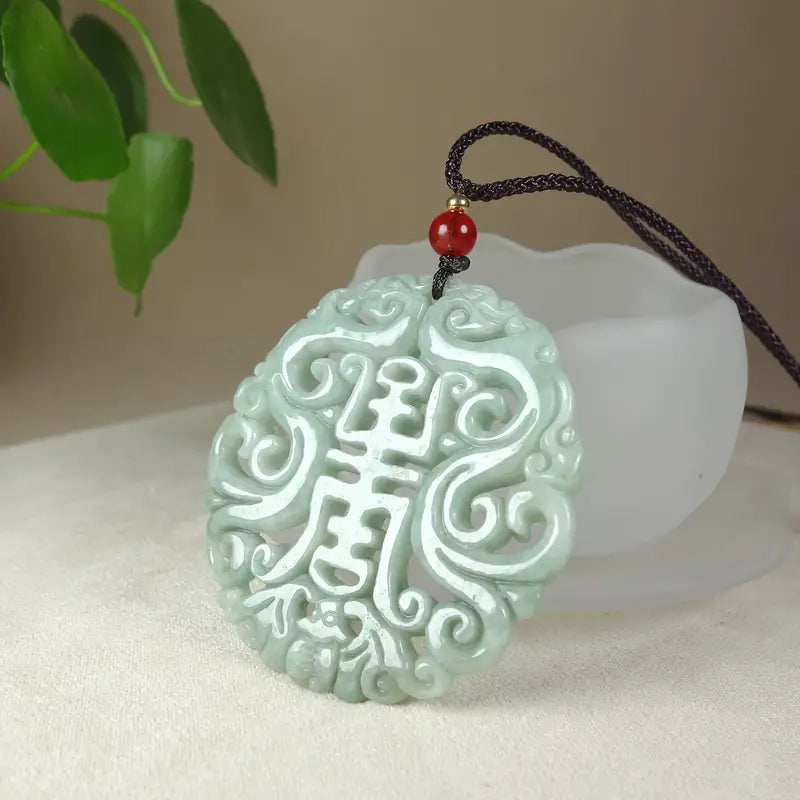 Jade Light Green Ethnic Style Pendant Necklace For Men And Women, Ideal choice for Gifts